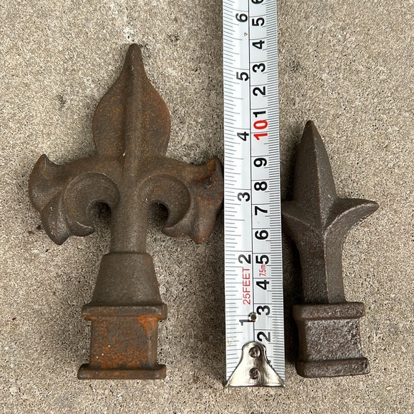 5 Decorative Iron Fenials, Fence / Gate Toppers - Picture 16 of 16